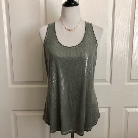 Saks Fifth Avenue Tops - NWT Flowy Sage Green Shimmering Tank